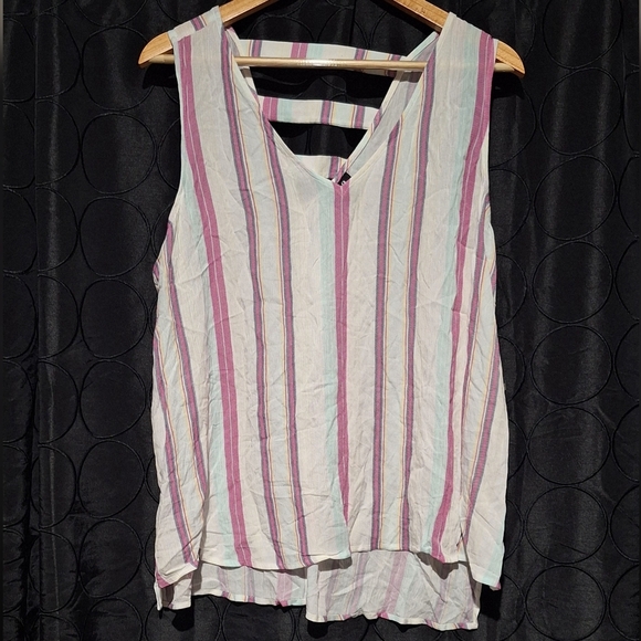 A.N.A - Picture 1 of 4